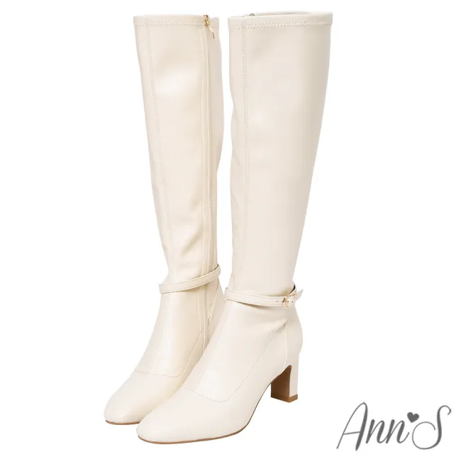【Ann’S】精緻美感寬版-彈力羊紋可拆繫帶兩穿扁跟及膝長靴6.5cm(米白)