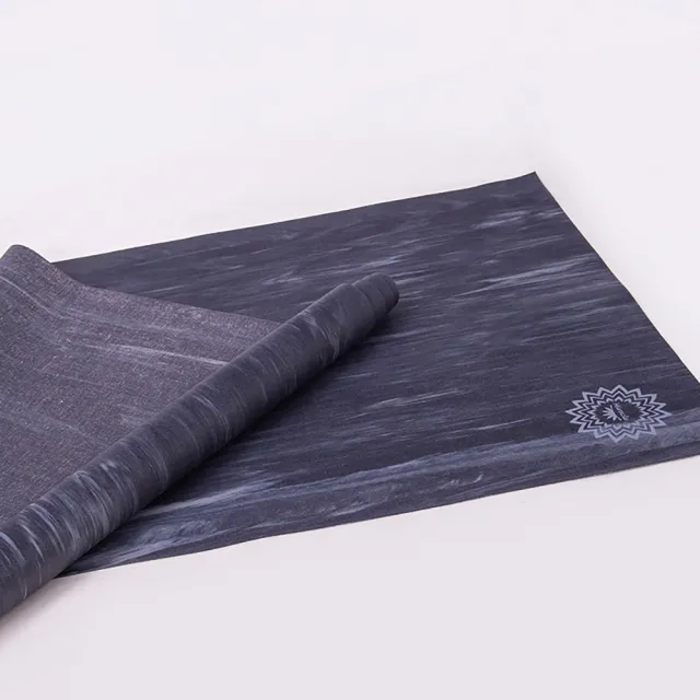 【miracle 墨瑞革】台灣製隨行式天然橡膠瑜珈墊1.5mm(鐵幕離濤 附收納提袋)