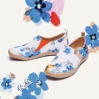 【uin】西班牙原創設計 女鞋 藍色花影彩繪休閒鞋W1109372(彩繪)