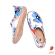 【uin】西班牙原創設計 女鞋 藍色花影彩繪休閒鞋W1109372(彩繪)