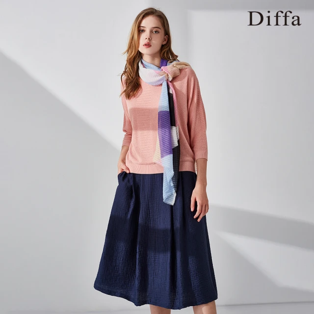 Diffa 壓紋面感打褶寬襬長裙-女