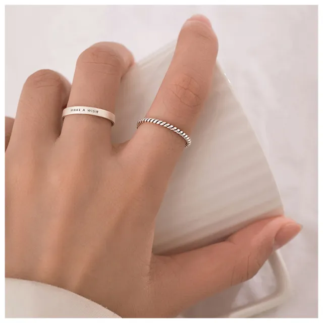 【HaNA 梨花】韓國一個人的淺讀時光．英文字母麻花二件套戒指