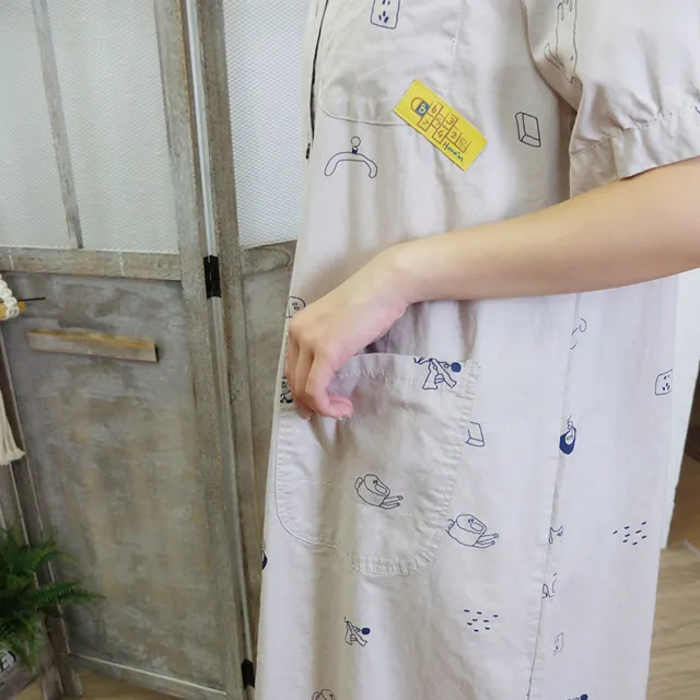 【Hana Mokuba】花木馬日系女裝圓領襯衫式滿版印花日系休閒洋裝(洋裝)