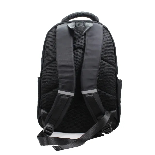 【DRAKA 達卡】城市旅行-機能型後背包-黑(44DK5964627)