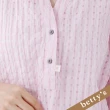 【betty’s 貝蒂思】洞洞格子立領長袖上衣(粉色)