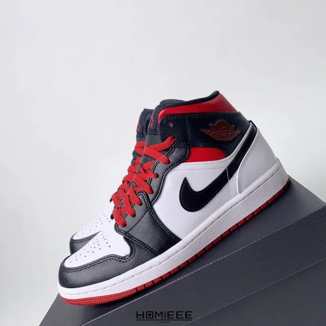 NIKE 耐吉】Air Jordan 1 Mid Gym Red 黑頭黑白紅(DQ8426-106) - momo