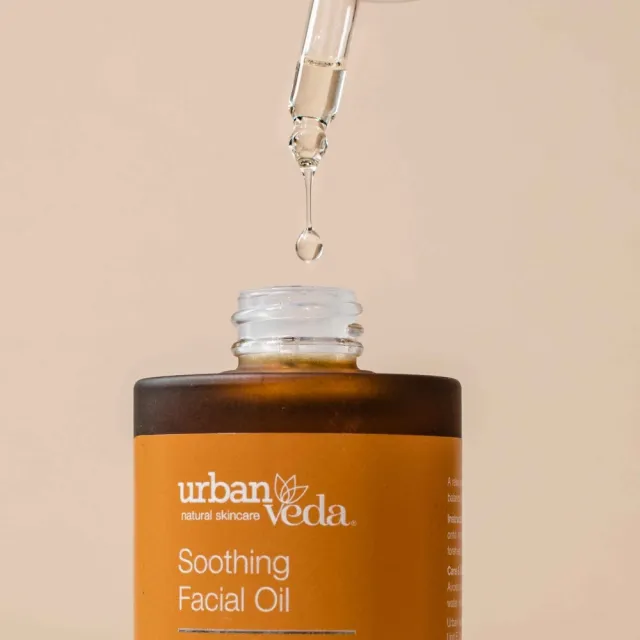 【寶草園】城市吠陀 檀香舒緩臉部精華油30ml(URBAN VEDA/精油/保濕護膚油)