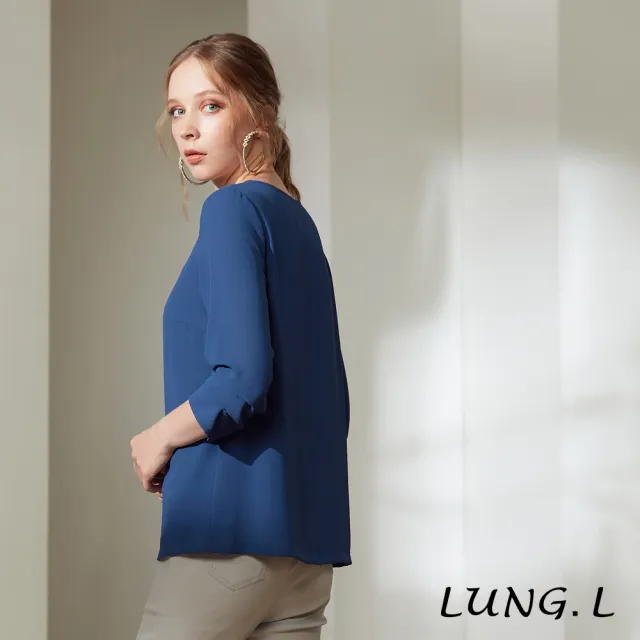 【LUNG.L 林佳樺】LM82A 灰藍色A字造型七分袖上衣(女裝)