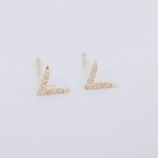 【Kelly”s】10K黃金 20分鑽石V型耳環(鑽石耳環 K金耳環 輕珠寶 日本製造)