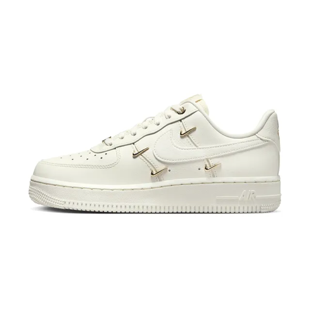 【NIKE 耐吉】WMNS Air Force 1 07 LX 女鞋 白色 小金勾 四勾 泫雅同款 經典 休閒鞋 FV3654-111