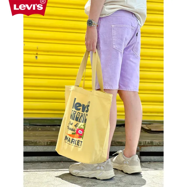 【LEVIS】Fresh夏日水果吧系列 男款 排釦膝上牛仔短褲/純天然植物染色工藝 熱賣單品 36512-0161