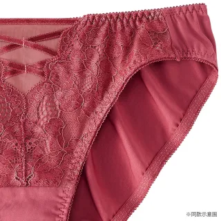 【aimerfeel】緞帶俏麗三角褲-黑色(1700321-BL)