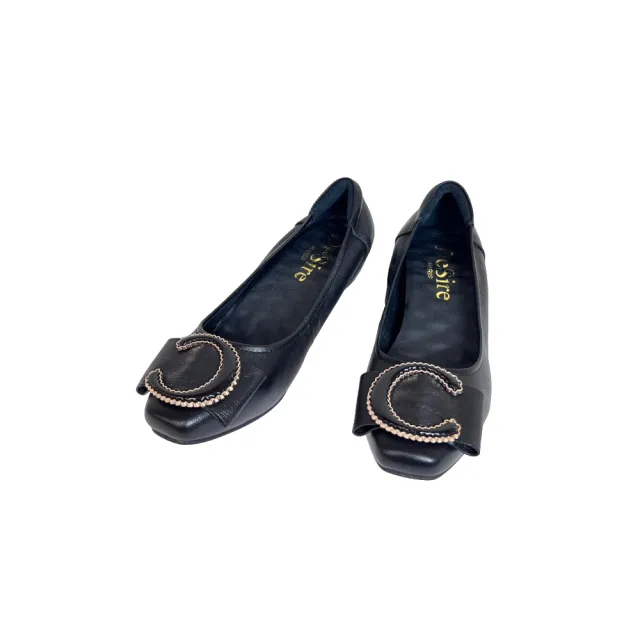 【DeSire】氣質C型環飾釦真皮平底鞋-黑色(0137015-99)