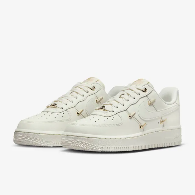 【NIKE 耐吉】雙11 休閒鞋 運動鞋 WMNS AIR FORCE 1 07 LX 女鞋 米白 小金勾(FV3654111)