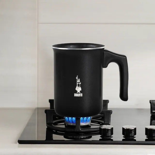 【Bialetti 比亞樂堤】雙層手打奶泡器-500ml(冷熱奶泡皆可打/免插電/奶泡神器)