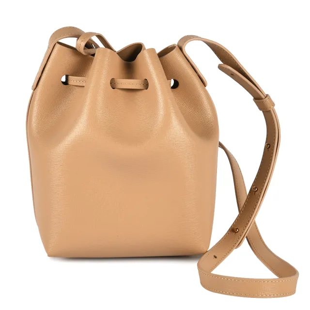 【MANSUR GAVRIEL】防刮皮革斜背MINI MINI水桶包(沙棕色)