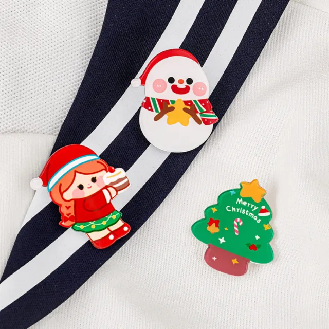 【芬菲文創】聖誕節可愛胸針 筆袋書包手帕別針聖誕老人徽章小禮物(8入)