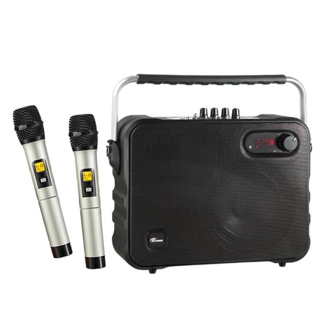 EMMAS T-68 是一款全方位攜帶型卡拉OK喇叭，整合藍芽、無線麥克風*2、FM收音機及40W強力輸出，適合戶外KTV派對或家庭娛樂。尺寸為寬320x深140x高240mm，重約4.2kg，內建14500mAh電池續航3-8小時，支援100-240V電源。配件包含主機、變壓器、遙控器、音源線及背帶，黑色/藍色系設計，中國製造，原廠保固1年，具NCC(CCAJ15LP4871T3)及BSMI(R35132)認證，輕鬆打造專業K歌體驗！