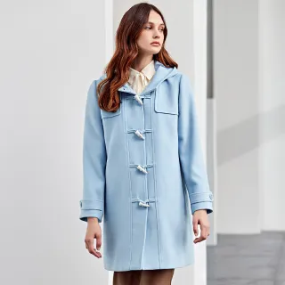 【ILEY 伊蕾】高質感牛角釦飾連帽斜紋毛呢外套(淺藍色；M-XL；1224074545)