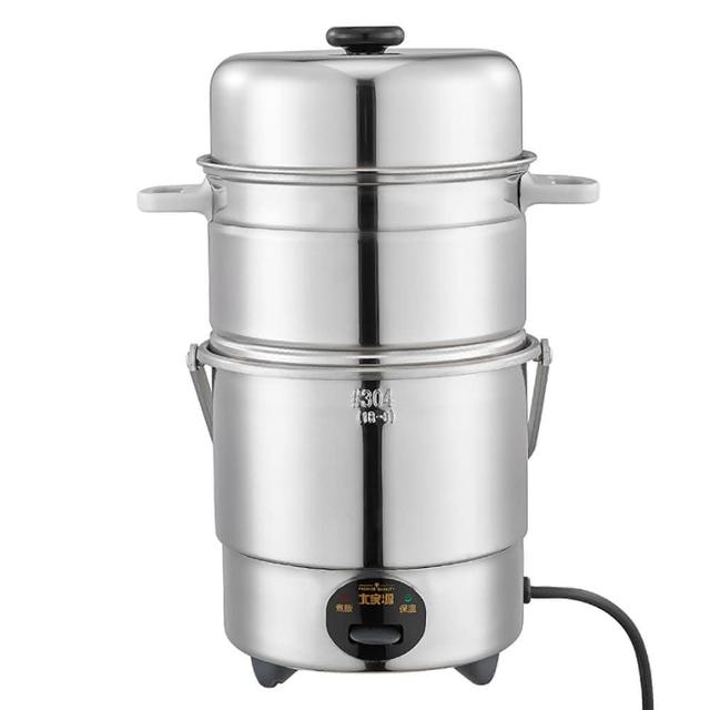 大家源 TCY-3207 電鍋適合3人家庭使用，銀色系設計時尚耐看，內鍋採用304不鏽鋼材質安全耐用。容量適中，配件齊全包含外鍋、內鍋、蒸盤、蒸架、鍋蓋、量杯、飯匙、接地線、說明書及保固卡。消耗功率300~400W，電壓110V/60Hz，尺寸19.0x19.0x24.5cm，重量僅1.21KG。產地中國，BSMI許可字號R73416，享1年保固。贈品蒸籠x1、蒸片x2，讓您輕鬆蒸煮健康美食，提升廚房生活品質。