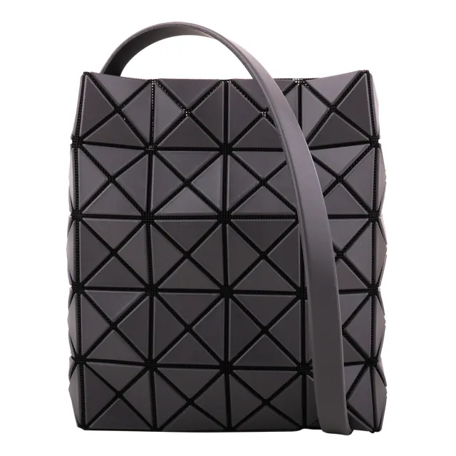 【ISSEY MIYAKE 三宅一生】BAOBAO 皮質幾何菱格肩背包(霧木炭灰)