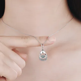 【Aphrodite 愛芙晶鑽】美鑽吊墜 項鍊吊墜/璀璨鋯石靈動閃耀微鑲美鑽造型項鍊吊墜(款式2 縷空水滴)