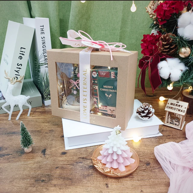 KIRA與花花藝 聖誕樹蠟燭×永生聖誕樹LED玻璃罩 交換禮物盒 /浪漫粉(附燭台、LED燈/聖誕禮物/聖誕節)