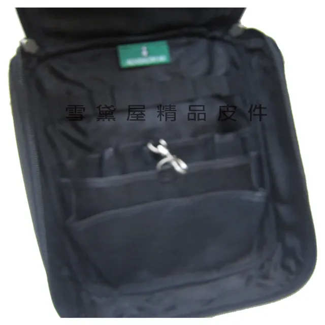 【SNOW.bagshop】雙11 MUNSING 手拿包 多分類袋 盥洗分類包 U型開口設計 拉鍊式主袋口 隨身物品包