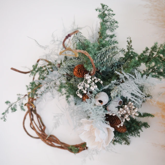 KIRA與花花藝 聖誕獻禮．永生花聖誕樹LED玻璃罩大款-雪