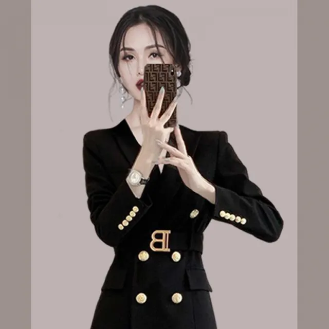 【Very Buy 非常勸敗】氣質黑色赫本風御姐範洋裝2023秋季法式翻領修身顯瘦西裝裙