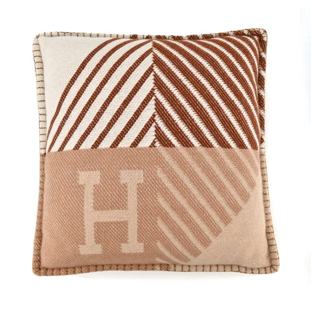 【Hermes 愛馬仕】H Diagonale手工編織喀什米爾抱枕(42cm/米/棕)