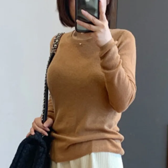 【Amirr 艾米爾】★薄款修身內搭針織上衣(女上衣/長袖/圓領)