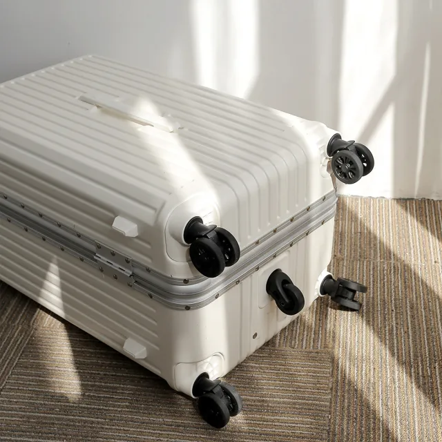 【Honeymoon】24吋二代萬用杯架USB充電行李箱(行李箱/旅行箱/胖胖箱)