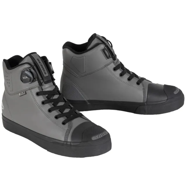 【RS TAICHI】RSS011 防水透氣車靴 免綁鞋帶 灰/黑/白區(防水車靴)