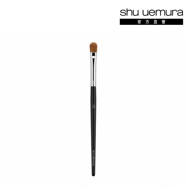 SHU UEMURA植村秀專業眼影刷系列，精緻設計與高品質毛質，提供精準上色與自然暈染效果，適合專業彩妝師與愛美人士使用，提升眼妝整體質感與持久度。