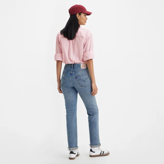 【LEVIS】女 501高腰合身排釦直筒牛仔長褲/有機面料//不收邊褲管/淺藍水洗 熱賣單品 A8423-0001