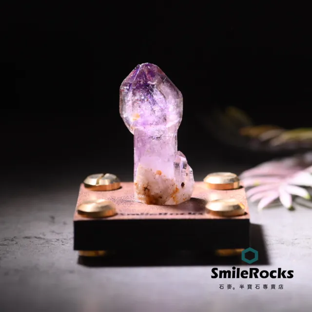 【SmileRocks 石麥】三輪骨幹水膽水晶 No.104210102(附SmilePad 4.5X4.5底板)