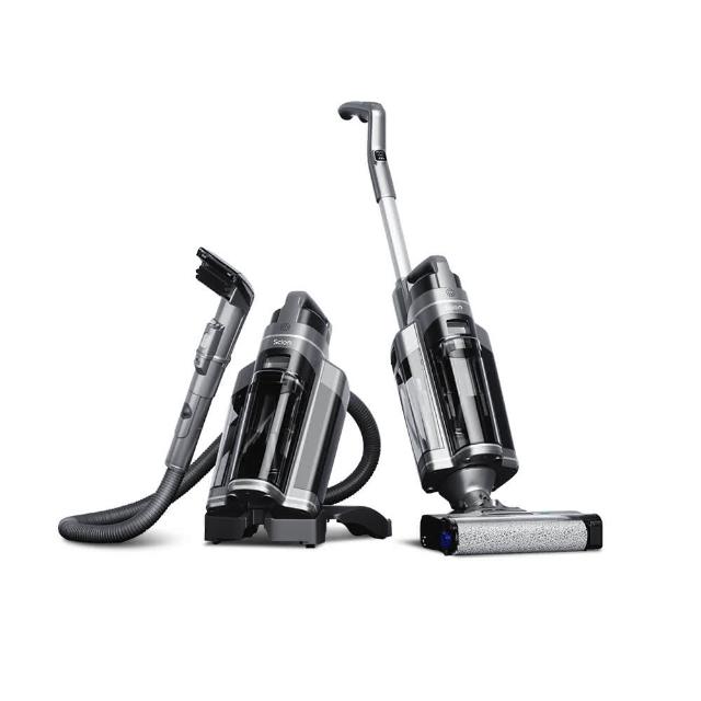  SCION SWC-18EPF90 多功能無線吸塵洗地機，採用乾濕兩用設計，輕鬆清潔地板、玻璃、織物與隙縫，內建鋰電池支援無線操作，一次加水適用10-20坪空間。配備500ml淨水箱與380ml汙水箱，30秒快速加熱，配件豐富包含地板清潔組、玻璃清潔刷頭、織物刷頭等，4.8kg輕量機身，黑色系時尚外觀，額定功率160W，中國原廠一年保固，是家務清潔的最佳選擇。 