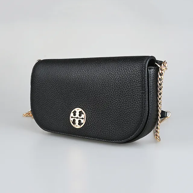 【TORY BURCH】Chelsea金屬LOGO荔枝紋皮革翻蓋吸扣小斜背包(黑)