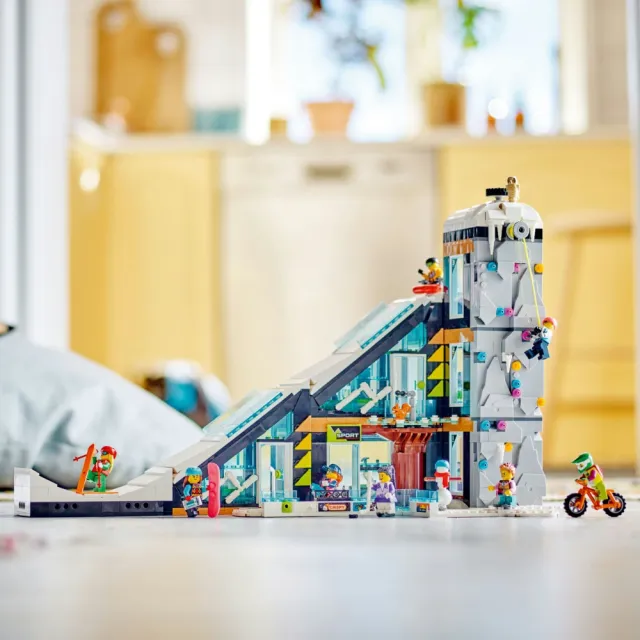 【LEGO 樂高】城市系列 60366 滑雪和攀岩中心(男孩玩具 兒童積木 DIY積木 女孩玩具)