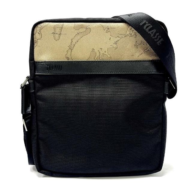 【Alviero Martini】義大利地圖包 旅行王者 拉鍊斜側背包(黑色)