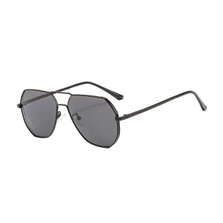 【MEGASOL】UV400防眩偏光太陽眼鏡時尚男女中性大框墨鏡(金屬矩方大框8038-多色選)