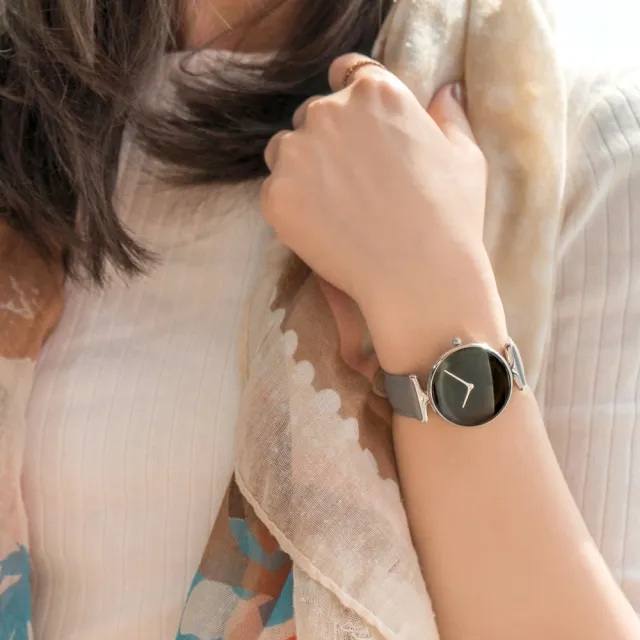 【Nordgreen】ND手錶 Unika 獨特 32mm 月光銀殼×黑面 北極灰真皮錶帶(UN32SILEGRBL)