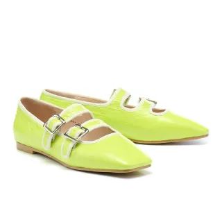 【MISS 21】澎澎壓紋布瑪莉珍雙條帶方頭平底鞋(綠)