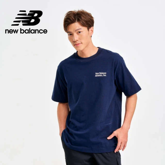 NEW BALANCE NB 背面標語寬鬆短袖上衣_男性_藍色_MT41588NNY(美版 版型偏大)