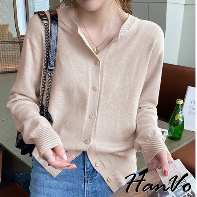 【HanVo】現貨 春季薄款排釦氣質針織衣(親膚柔軟寬鬆舒適上衣 韓系女裝 女生衣著 A02-0142)
