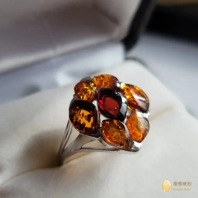 【優雅琥珀】來自波蘭 綺麗與優雅之雙色琥珀 純銀戒指(波蘭設計製造 雙色琥珀之華麗展現)