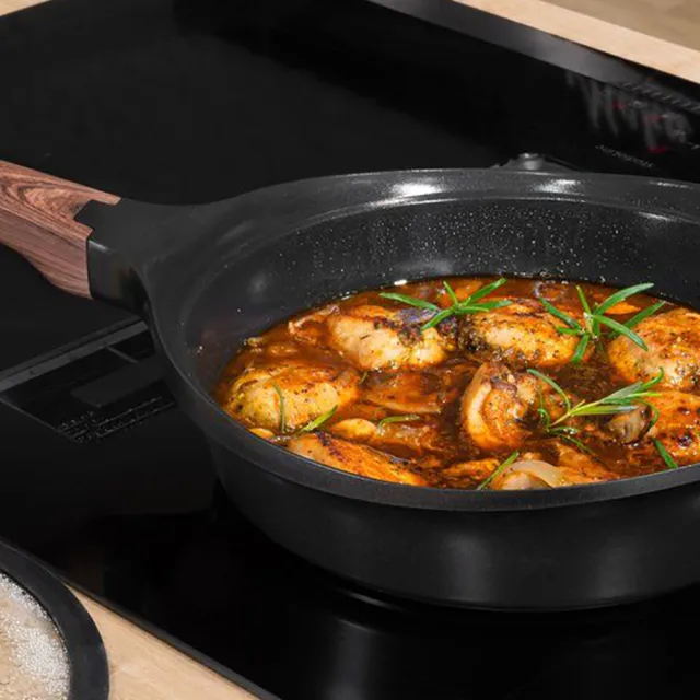 【Maku Kitchen Life】鑄鋁單柄平底煎鍋 20cm/1.3L/不沾鍋/平底鍋/適用各種爐具