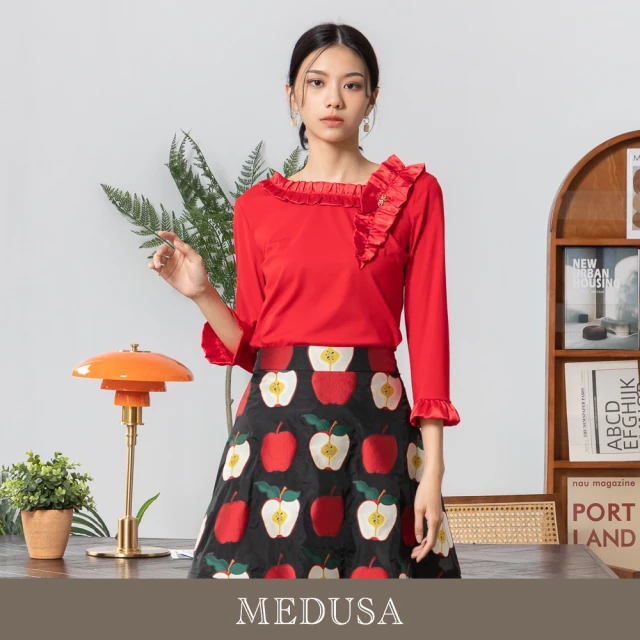 MEDUSA 曼度莎 現貨-緞面抽褶裝飾紅上衣（M-XL）｜女上衣 長袖上衣(201-5060A)