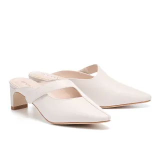 【BYHUE】別致不對稱簍空純色羊皮軟芯尖頭高跟穆勒拖鞋(米白)
